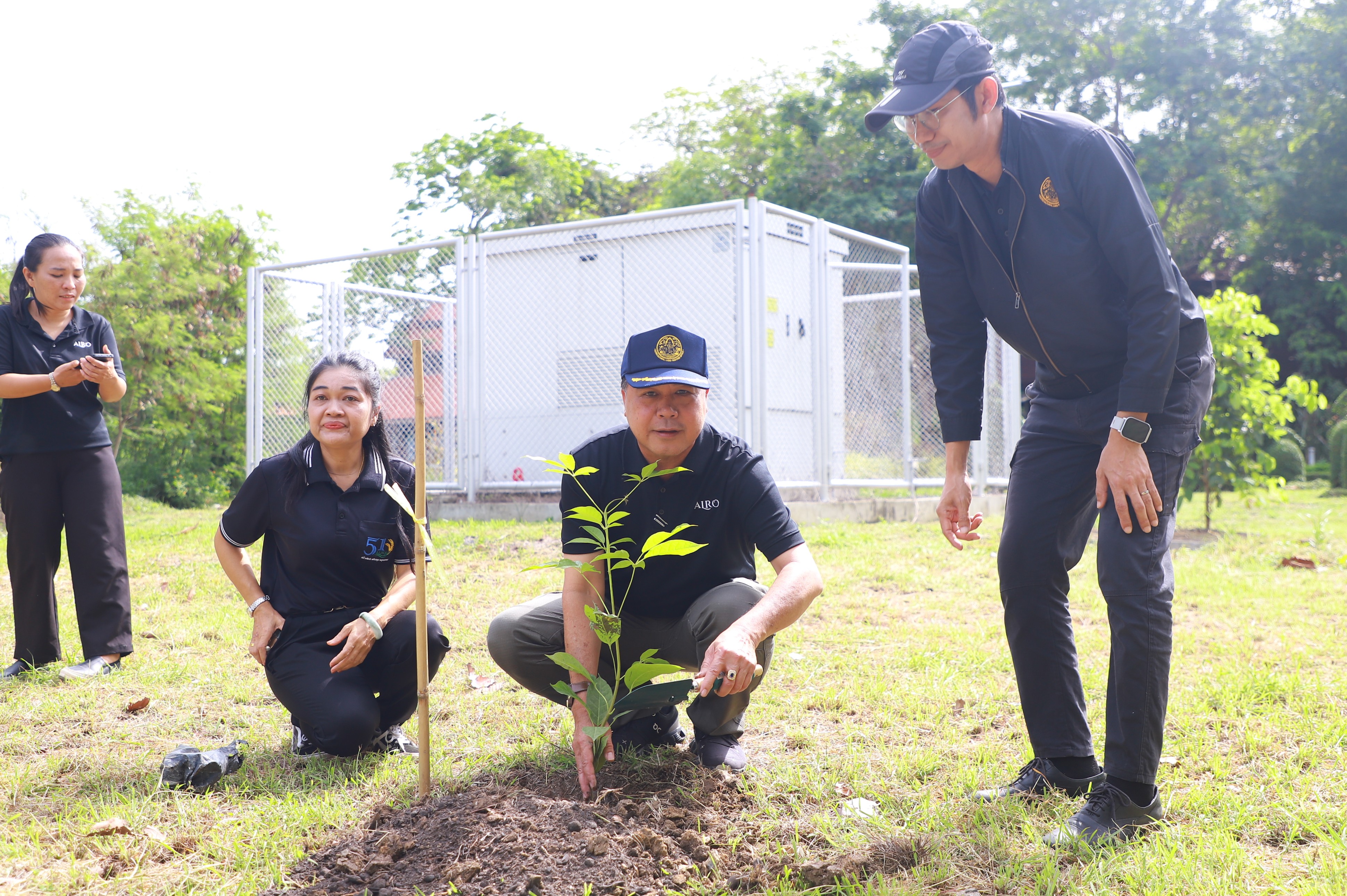 title - ส.ป.ก. - depa ร่วมใจปลูกต้นไม้ ภายใต้กิจกรรม CSR ปลูกต้นไม้ (Grow Green) เพิ่มพื้นที่สีเขียว ลด CO2 ณ ศูนย์ส่งเสริมและพัฒนาอาชีพเสริมนอกภาคการเกษตร